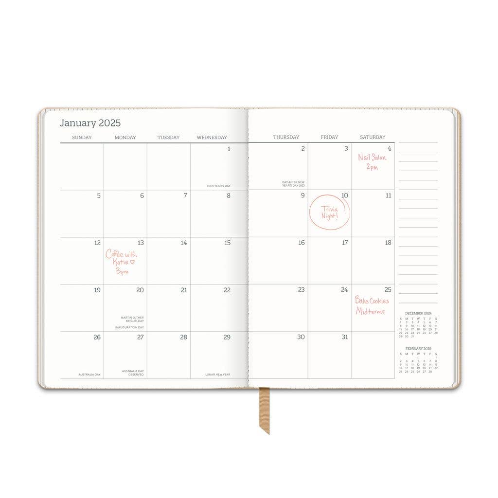 2025 Leaves on Hazelnut Planner