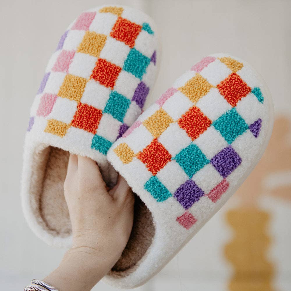 Checkered Pattern Slippers