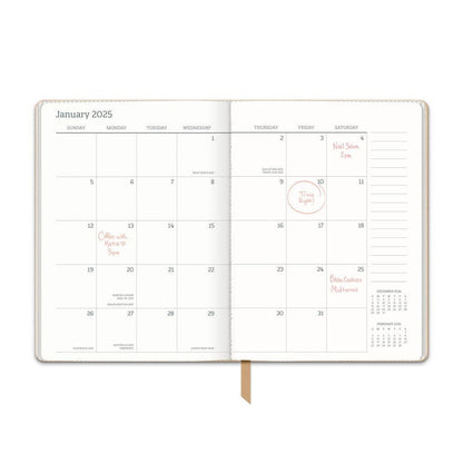 2025 Leaves on Hazelnut Planner